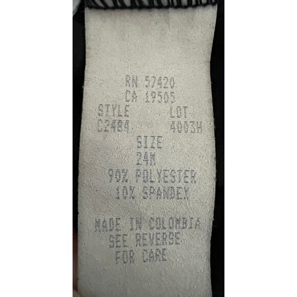 Vintage Hartstrings Baby Girl Black Velour Overalls/Romper Self Tie Size 24M - Picture 8 of 9